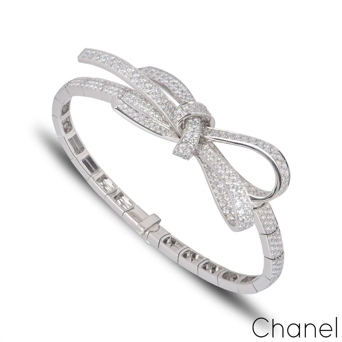 Chanel CHANEL Logo Plate Chain Leather Bracelet Gold EIT0594 – NUIR VINTAGE